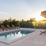 New Renovation House Dinov San Blato na Cetini