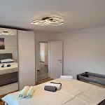 Villa New Renovation House Dinov San Blato na Cetini